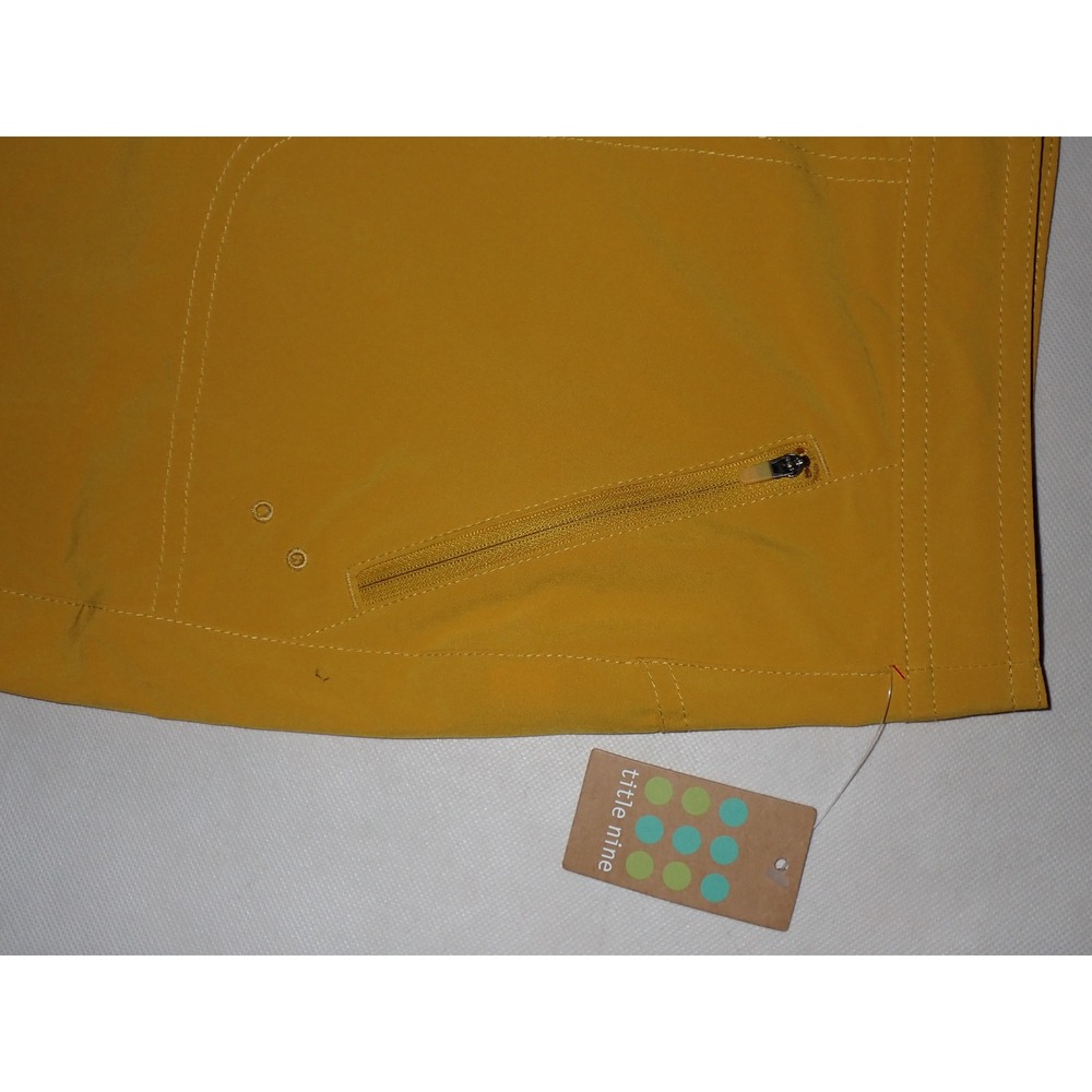 Title Nine Women's Rogue Short 9" Mustard Yellow Hiking Outdoor Shorts Size 14 - Picture 2 of 6